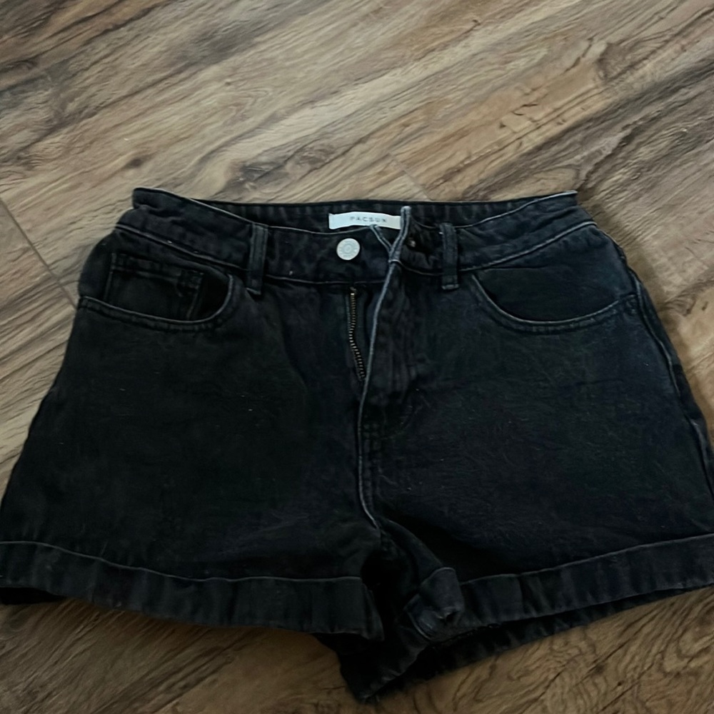PacSun mom shorts